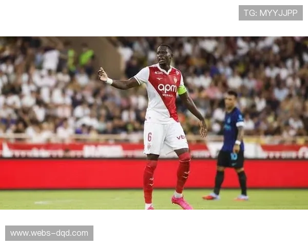 扎卡里亚赛前喊话，摩纳哥队长强调防守稳固是关键